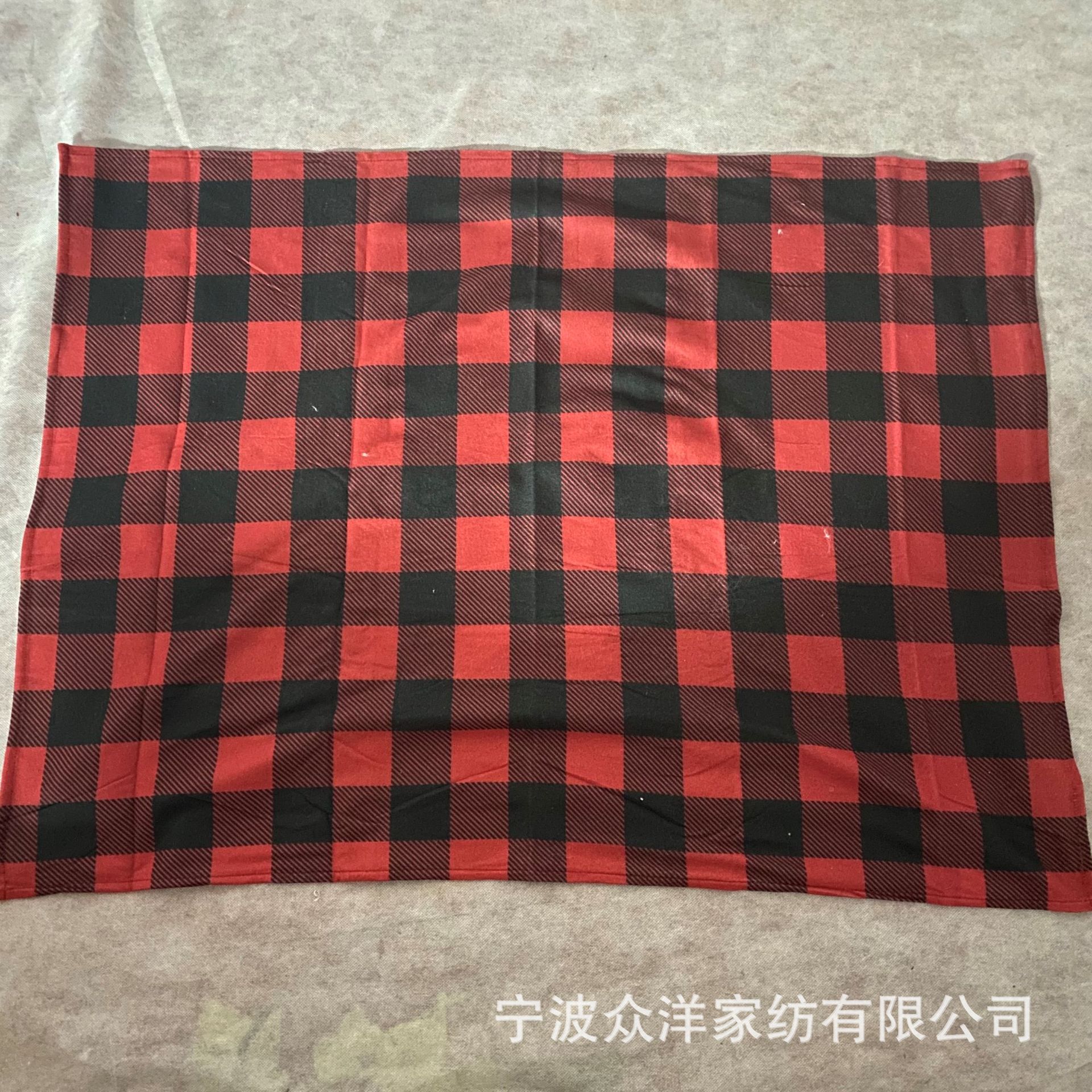 四季毯 毛毯  单面绒毯 多用毯 多功能毯  100cm*70cm|ru