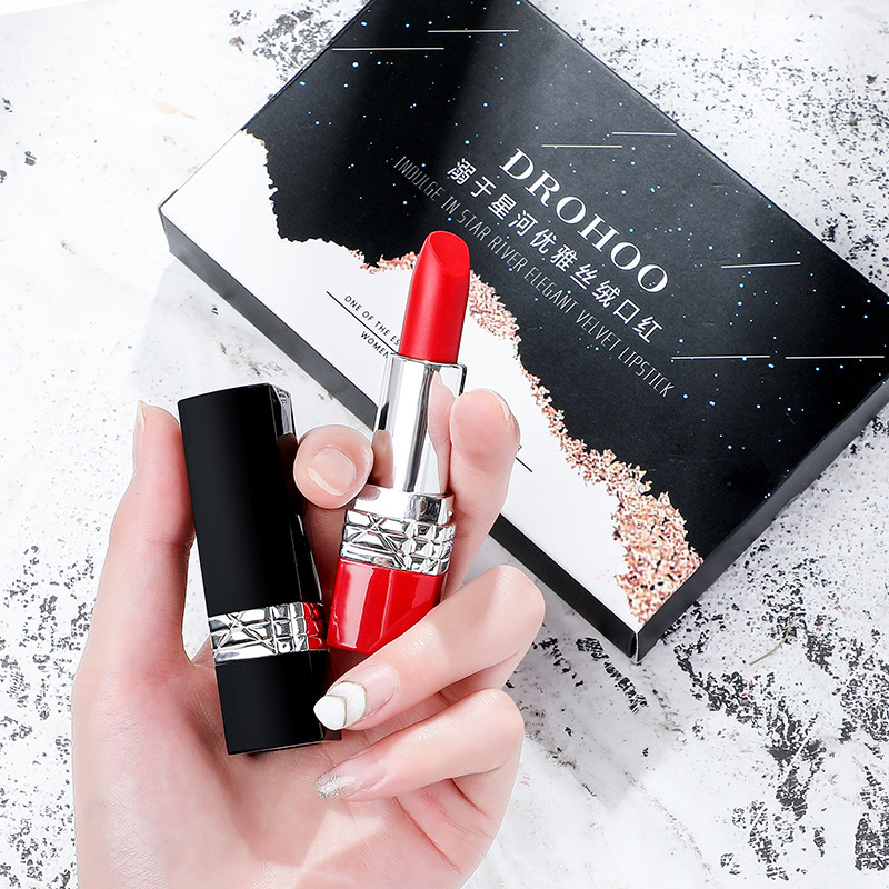 滋润哑光999口红不粘杯正红色厂家直销网红彩妆一件代发