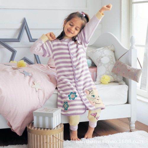 일본 싱글 두꺼운 산호 양털 어깨 나이트 가운 슈퍼 소프트 밍크 양털 긴 자수 목욕 가운 집 빅 조끼 나이트 가운