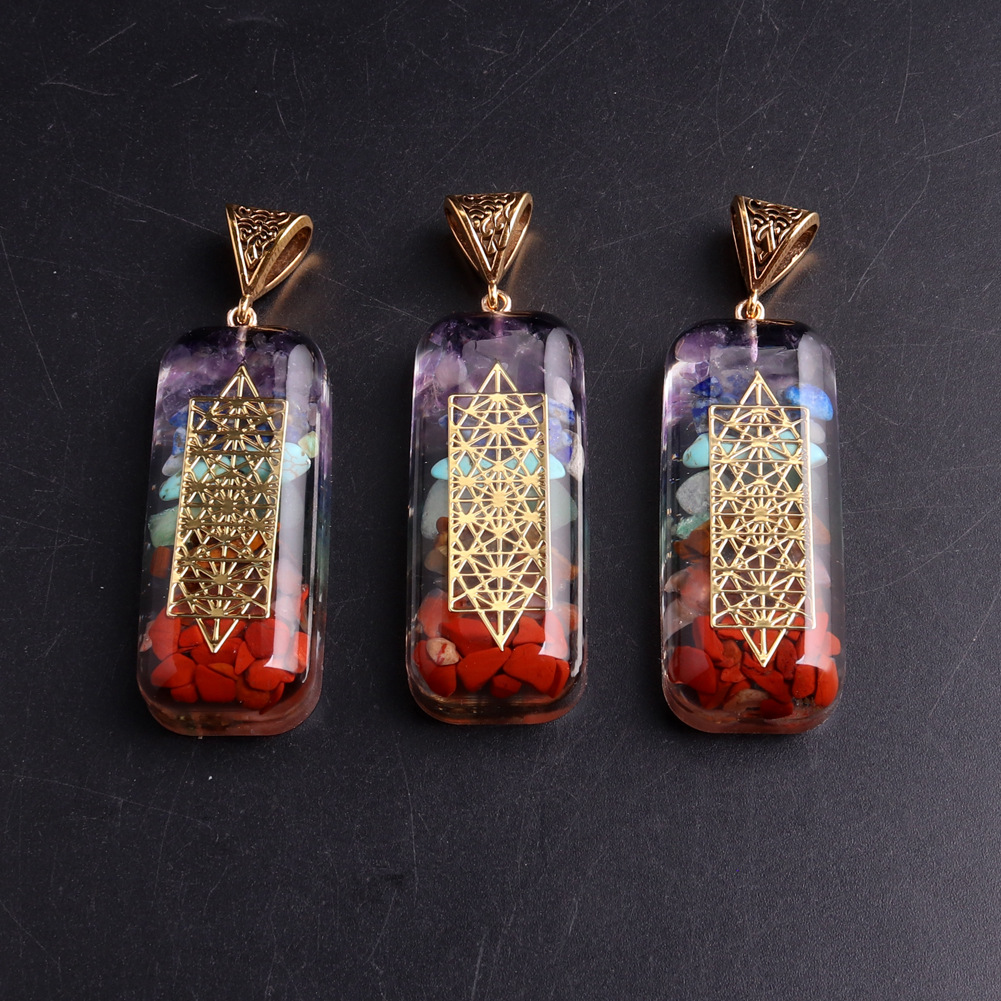 男女合成水晶天然碎石饰品 奥根七脉轮时尚项坠吊坠 Orgonite