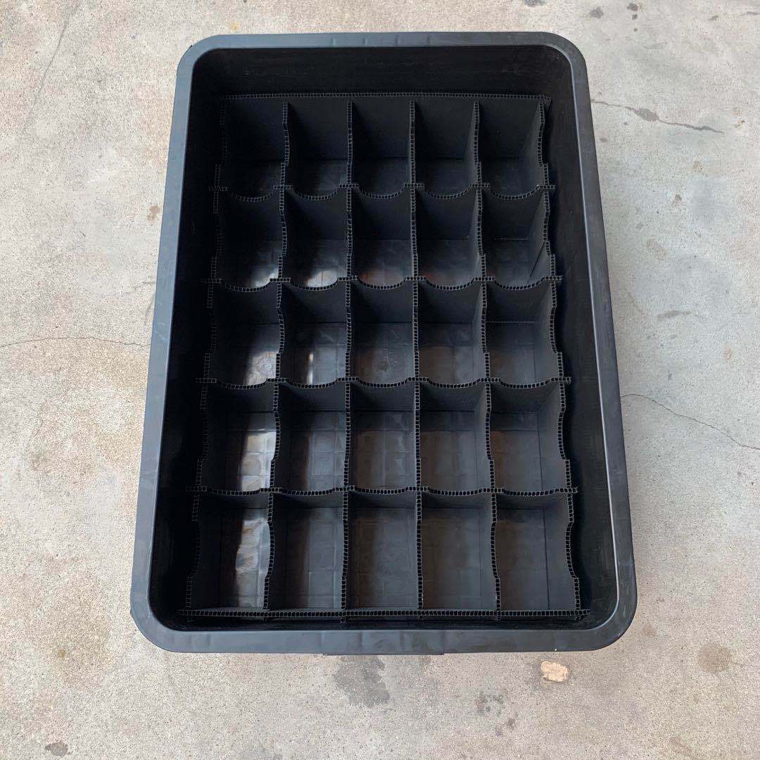 供应防静电周转箱 615*425*315带盖中转箱 EVA刀卡防震防撞塑胶箱