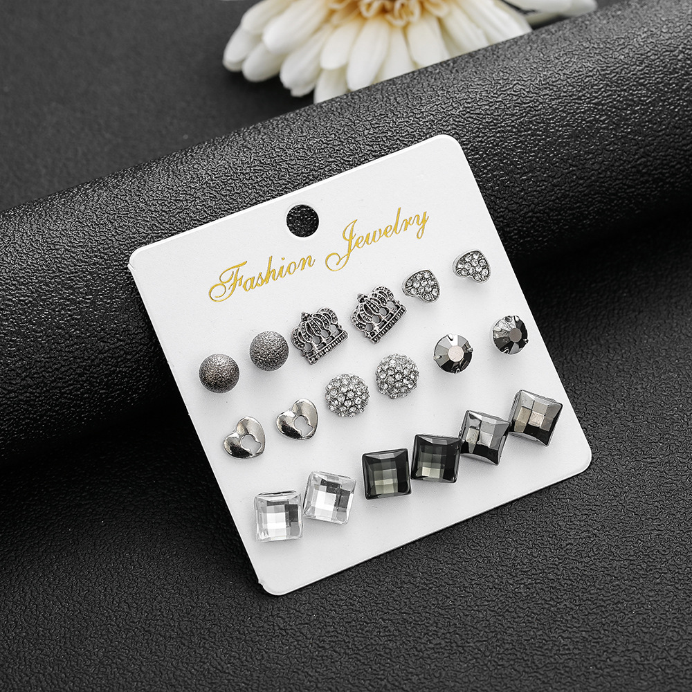 Black Square Rhinestone Earrings Retro Palace Style All-match Earrings 9 Pairs Set display picture 4