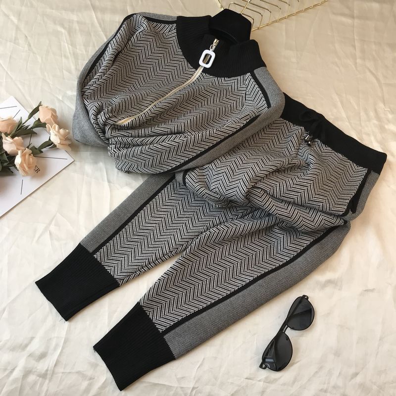 Women's Knitted Jacket And Elasticated Trouser Pant Set For Women_voghion.com