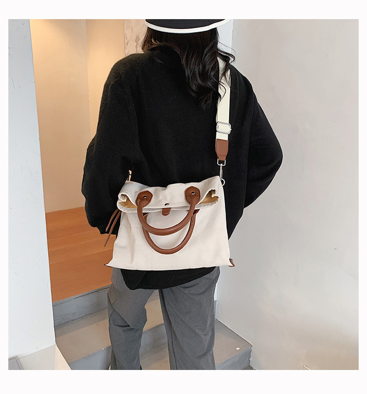 New Retro Large-capacity One-shoulder Simple Wild Casual Canvas Portable Messenger Bag display picture 19