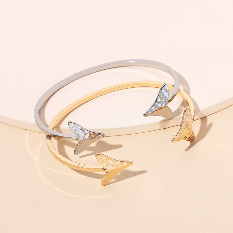 9g Weight Wedding, Travel, Birthday, Festival Occasion Women'S Gender Gold, Silver Color Open Arrow Pure Copper Metal Bracelet 1