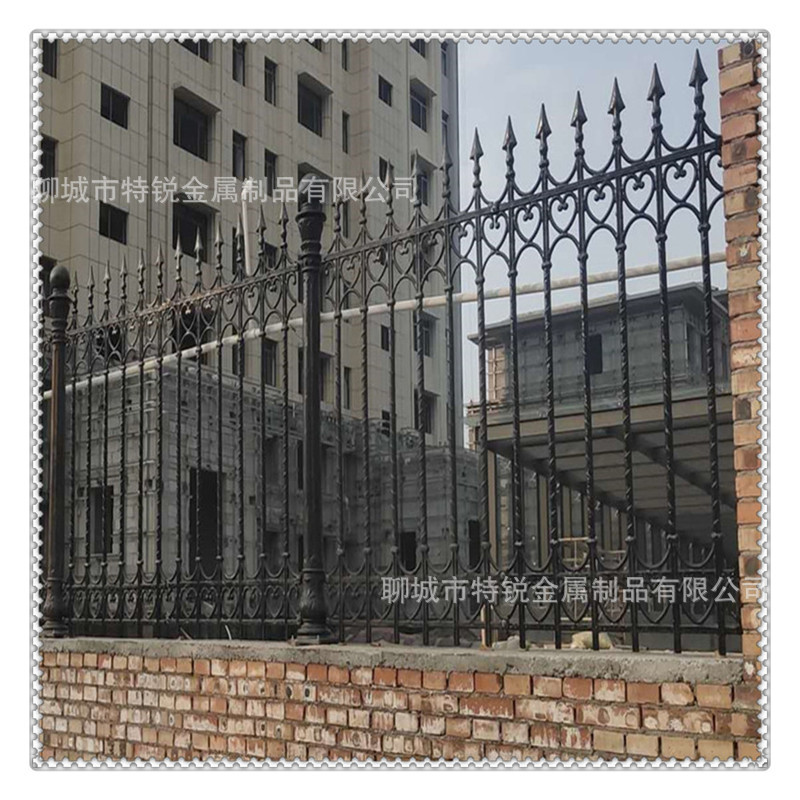 铸铁护栏批发 工厂围墙 小区铸铁栅栏 小区围栏 道路隔离栅防护栏