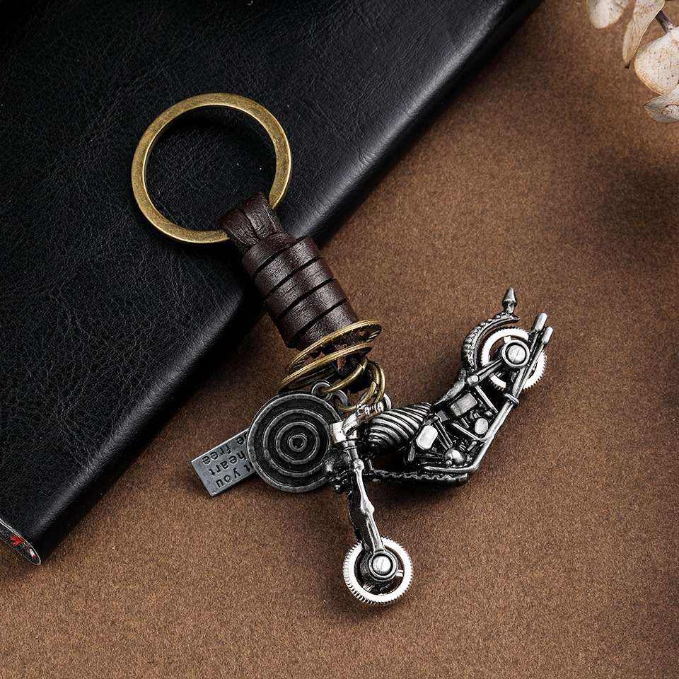 Wholesale Accessories Harley Motorcycle Leather Woven Metal Keychain Nihaojewelry display picture 4