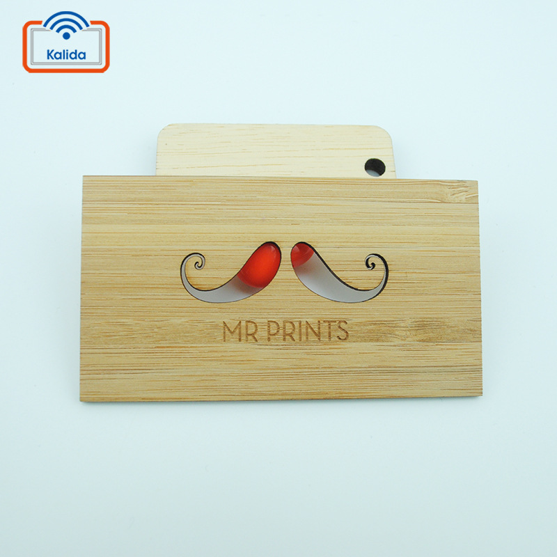 厂家定制木头镂空会员卡 木质雕刻卡 木质吊牌卡