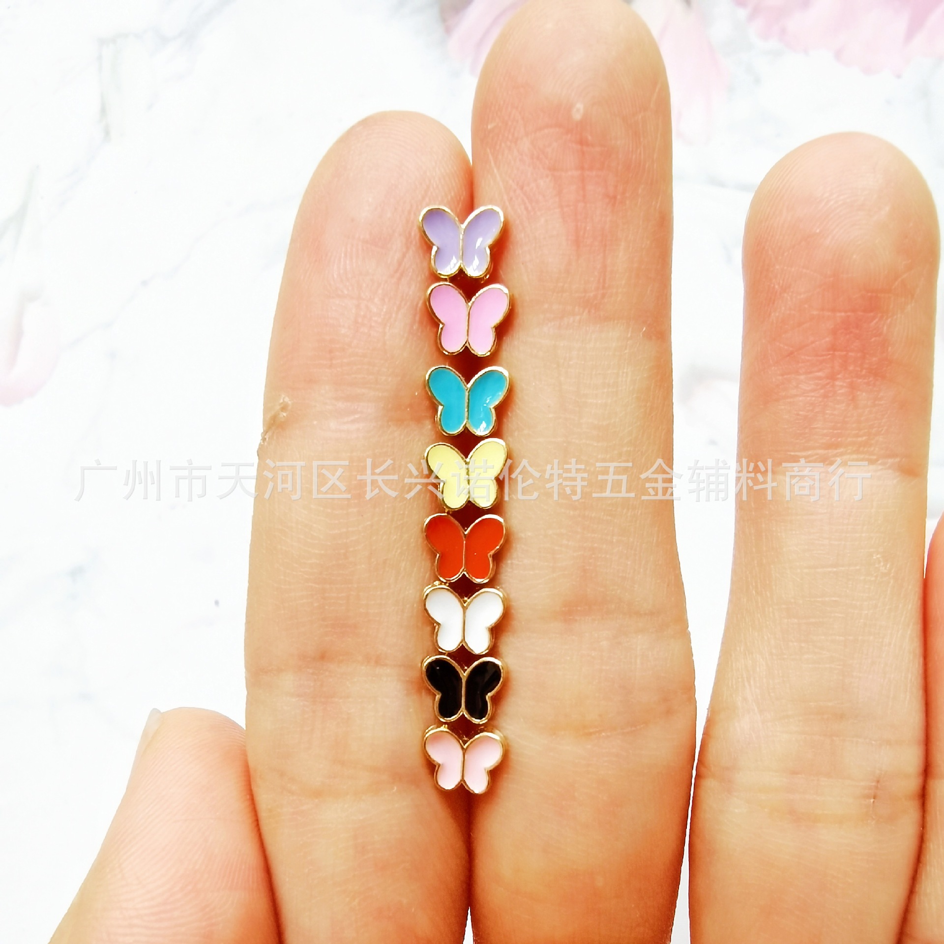 9DB3D61C-4599-4F8B-97C3-B64CD2