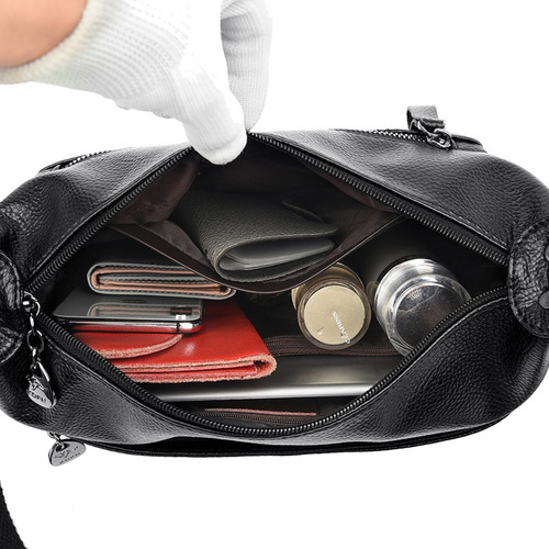 2020 New Women's Bags Fashionable and Versatile Large Capacity Shoulder Bags Casual Crossbody Bags for Women European and American One Piece Dropshipping