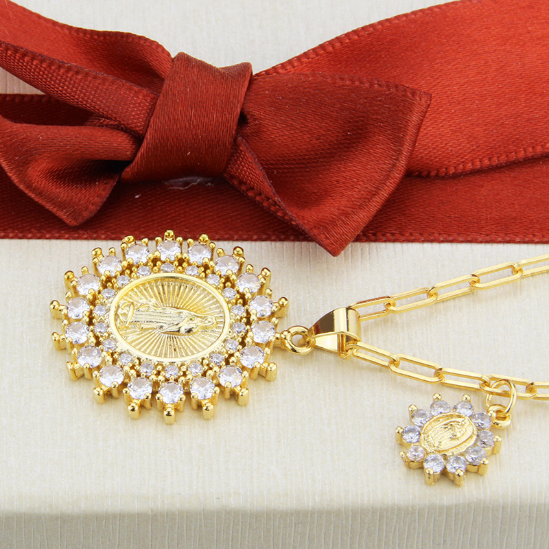 fashion  inlaid zircon round religious necklace