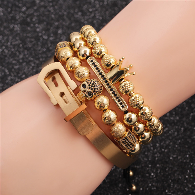 Fashion titanium steel menu0027s suit stainless steel Roman alphabet crown skull bracelet