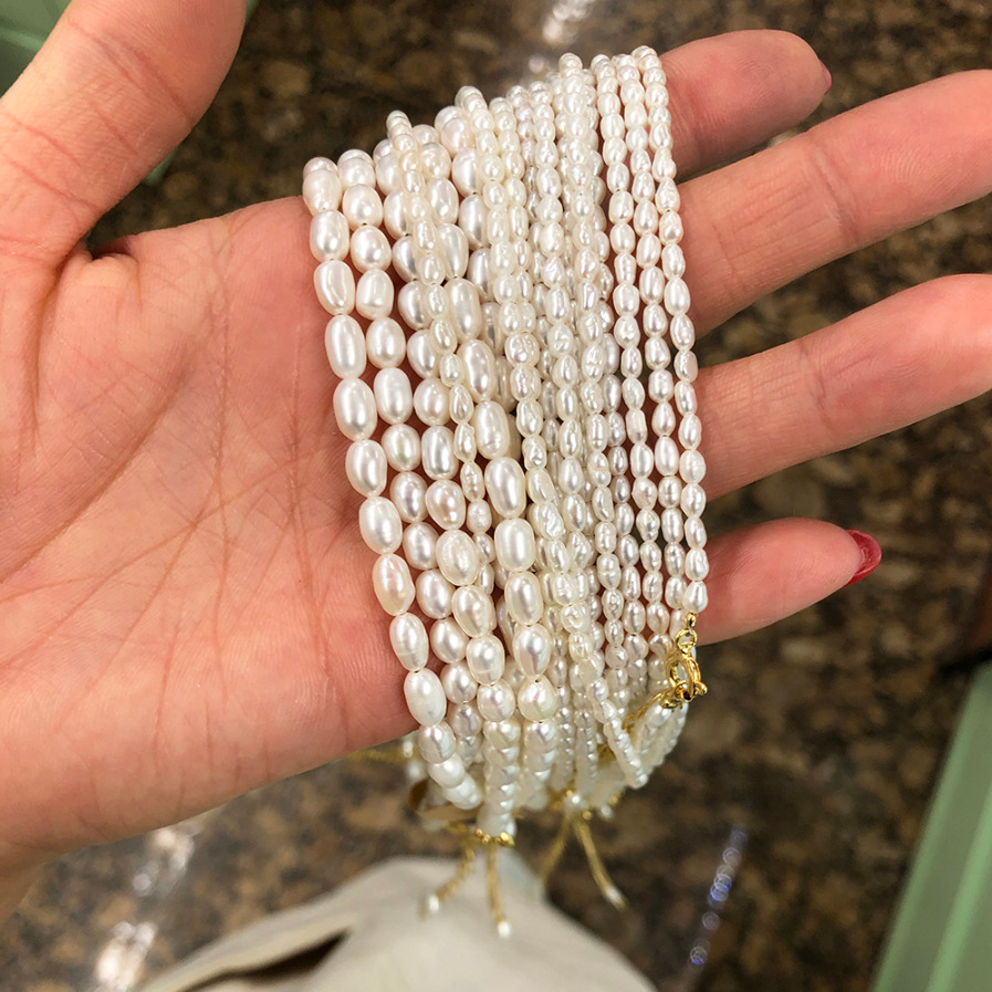 1 Piece Simple Style Solid Color Freshwater Pearl Beaded Necklace display picture 1