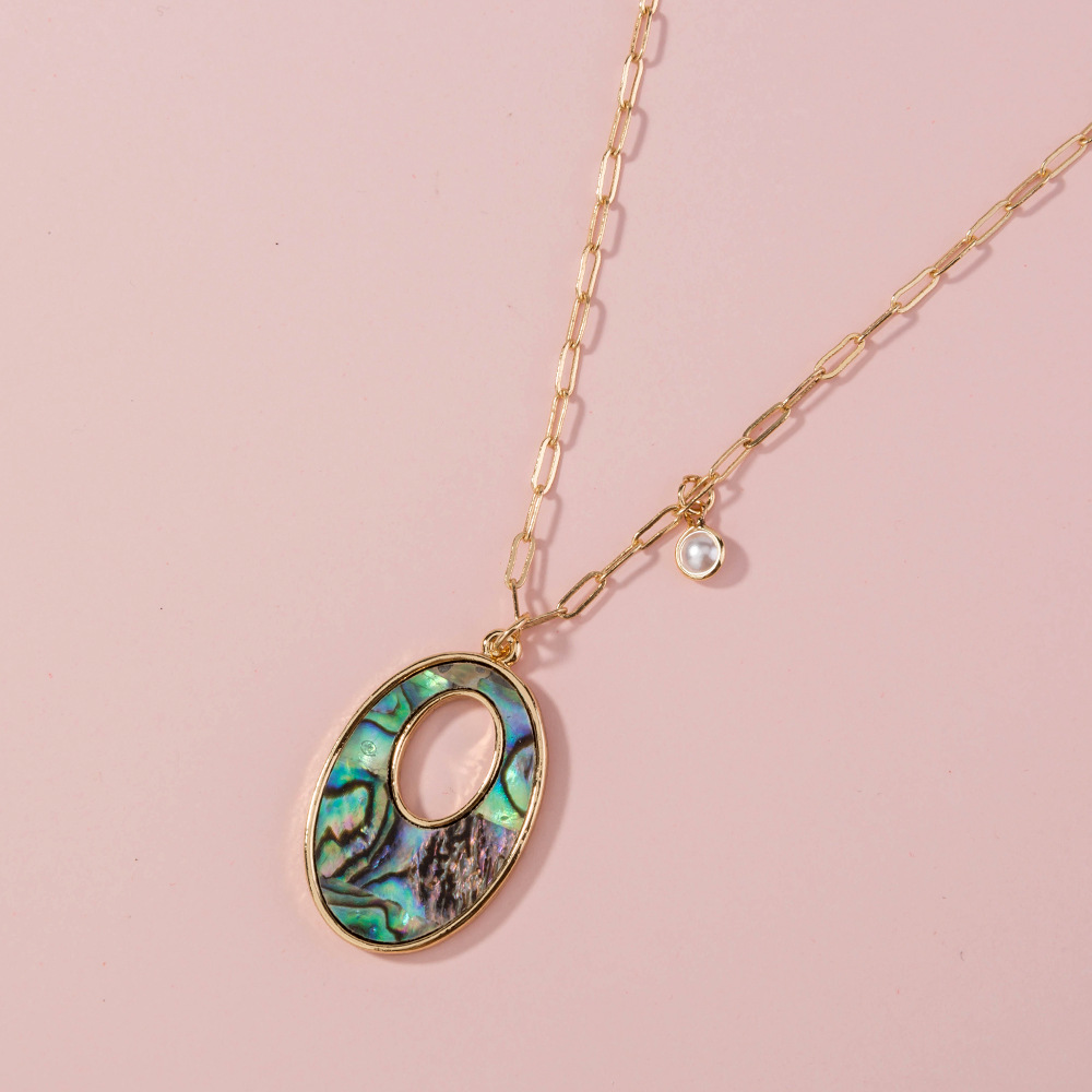Fashion Oval Color Abalone Shell Alloy Necklace Wholesale display picture 4