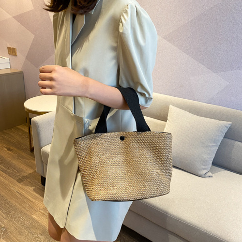 ins2020 new internet celebrity seaside summer beach vacation fashion woven bag retro handbag straw bag women