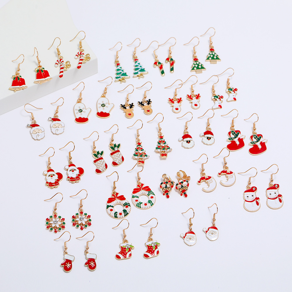 Cartoon Christmas Alloy Dripping Santa Claus Elk Earrings Set Wholesale Nihaojewelry display picture 25