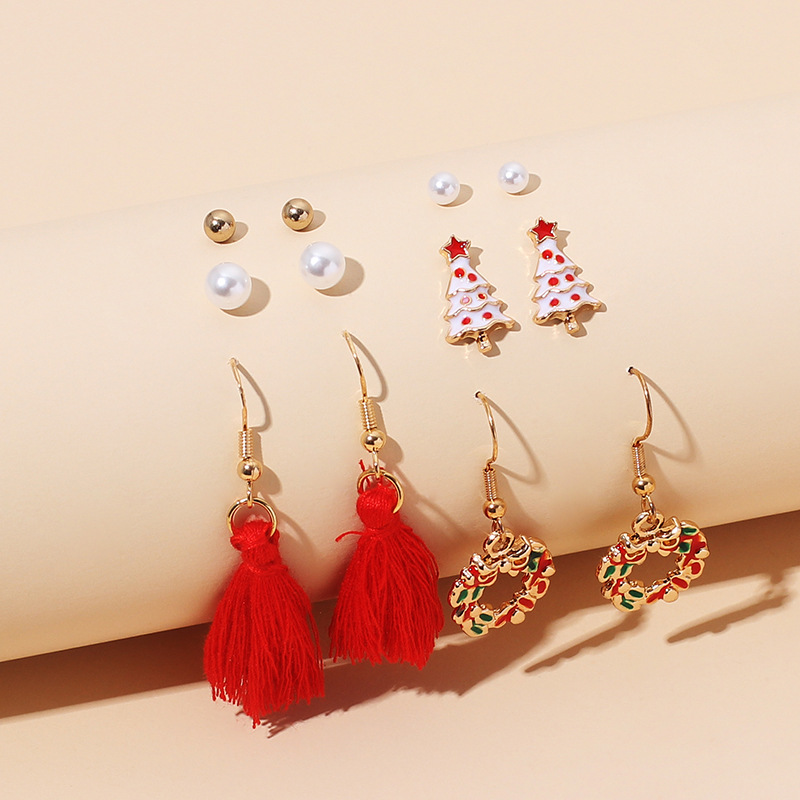 New  Cute Cartoon Christmas Earrings Set display picture 3