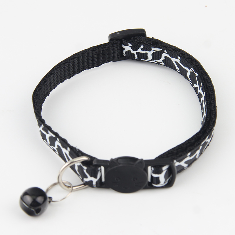 Nuevo collar de campana de mascota hebilla 1.0 collar de pegado mascota perro gato gran cantidad de stock gato