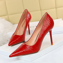 6826-6 European and American fashion embossed Patent Leather Slim heel shallow tip sexy nightclub slim toe high heel single shoes