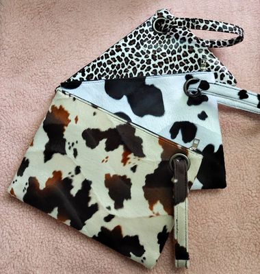 现货跨境新品钱包外贸女士零钱包大容量手抓包黑色棕色奶牛豹纹包|ms