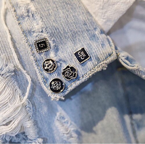 Manufacturer Anti-Slip Button Brooch Cute Stud High-End Metal Embellished with Gems Decorative Button Adjustable No-Sew No-Nail Button