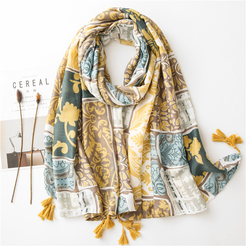 Elegant Silk Scarf Female Spring And Summer Sunscreen Long Wild Shawl display picture 3