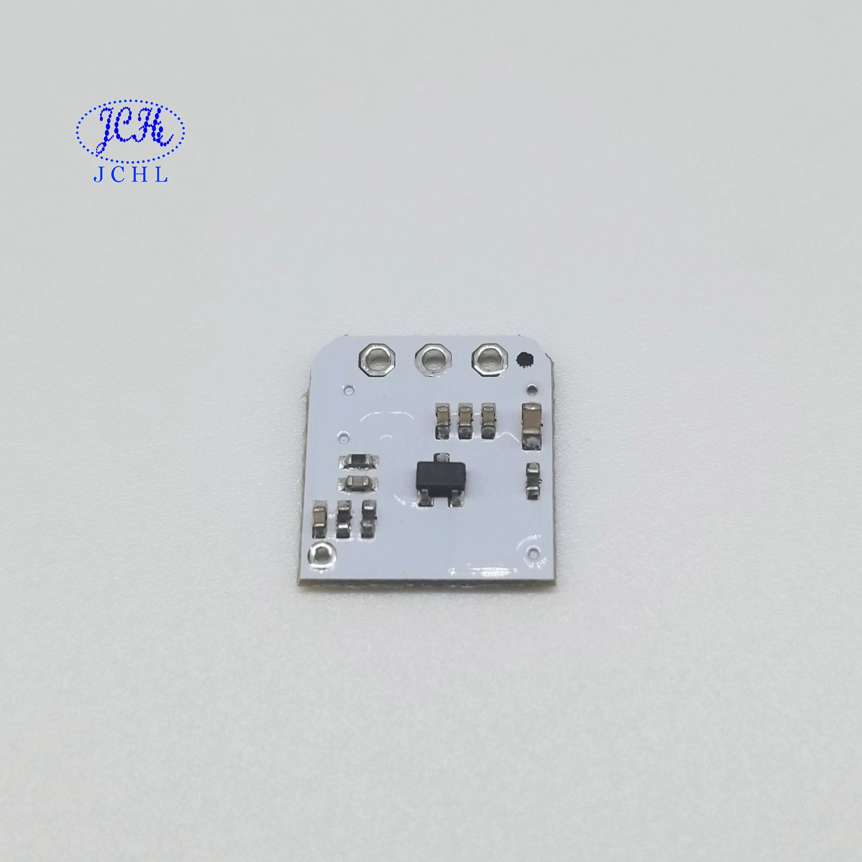 Микроволновый радарный датчик HL-E3 небольшой размер может заменить пироэлектрический инфракрасный датчик без объектива