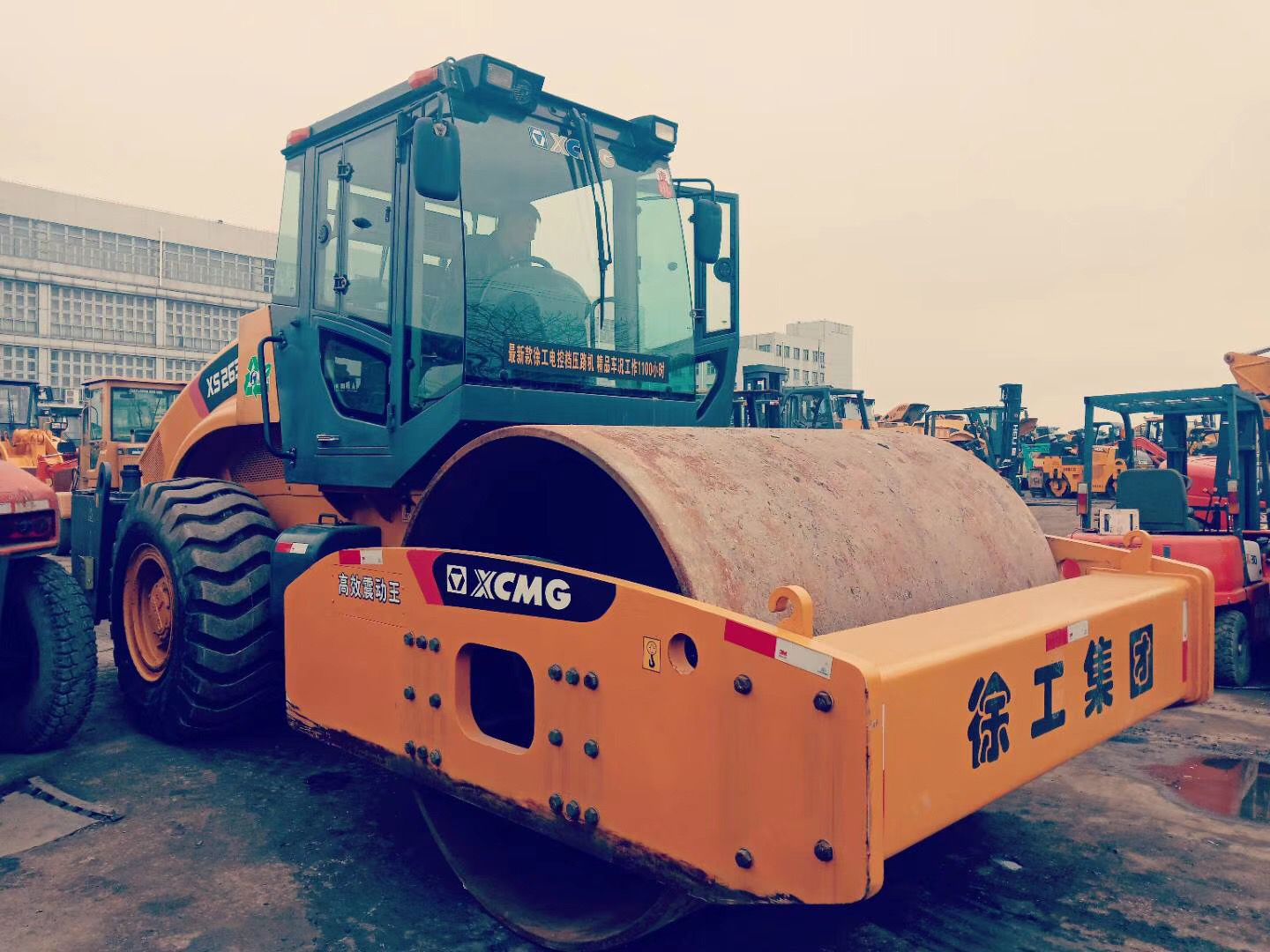 5B16FC17EFD102E1DA91F8BB896125