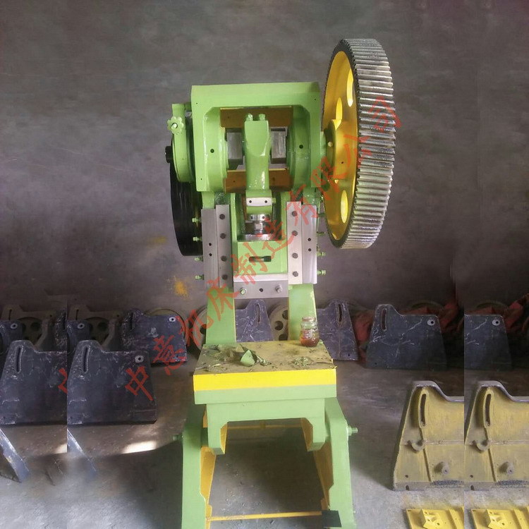 普通冲床选中意 JB23-16T普通冲床