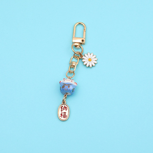 New cute ceramic girl heart lucky cat keychain lucky cat metal pendant key ring chain pendant wholesale