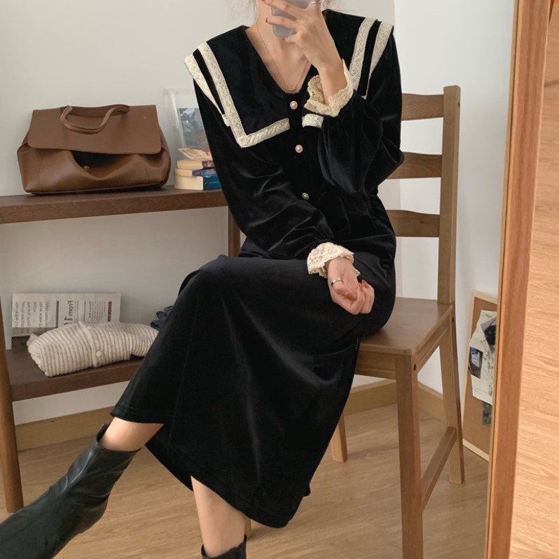 2020新品秋季韩版气质赫本风复古小黑裙蕾丝拼接丝绒连衣裙