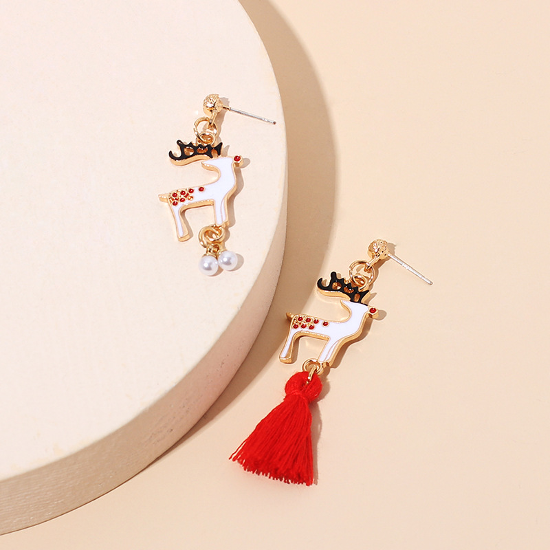 5g Weight Earrings Classification Wedding, Travel, Birthday, Festival Occasion Women'S Gender Vintage Style Style Retro Plush Tassel Pearl Christmas Earrings 3