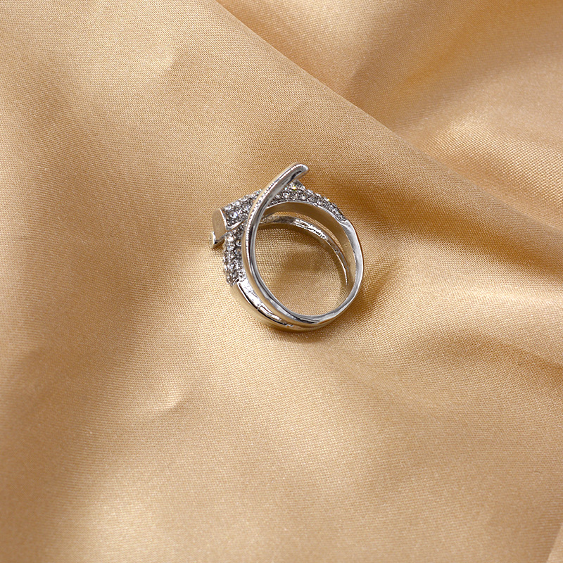 Koreanische Version Von Nischen Kalter Wind Metall Element Offener Ring Weibliches Temperament All-match Strass Geometrische Essens Finger Ring Einstellbar display picture 8
