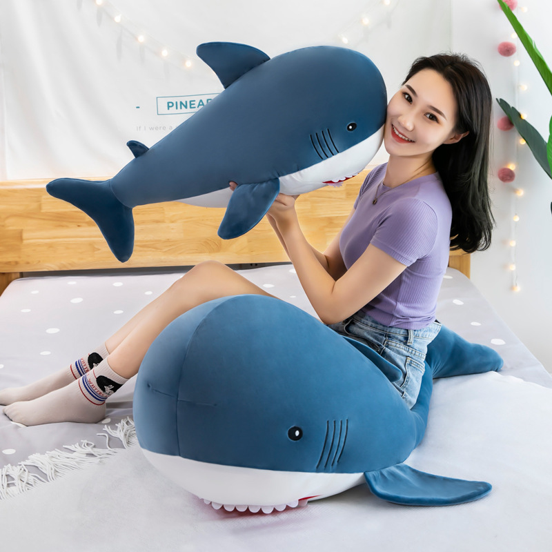 新款可爱鲨鱼公仔卧室沙发装饰毛绒玩具鲨鱼抱枕节日活动礼物
