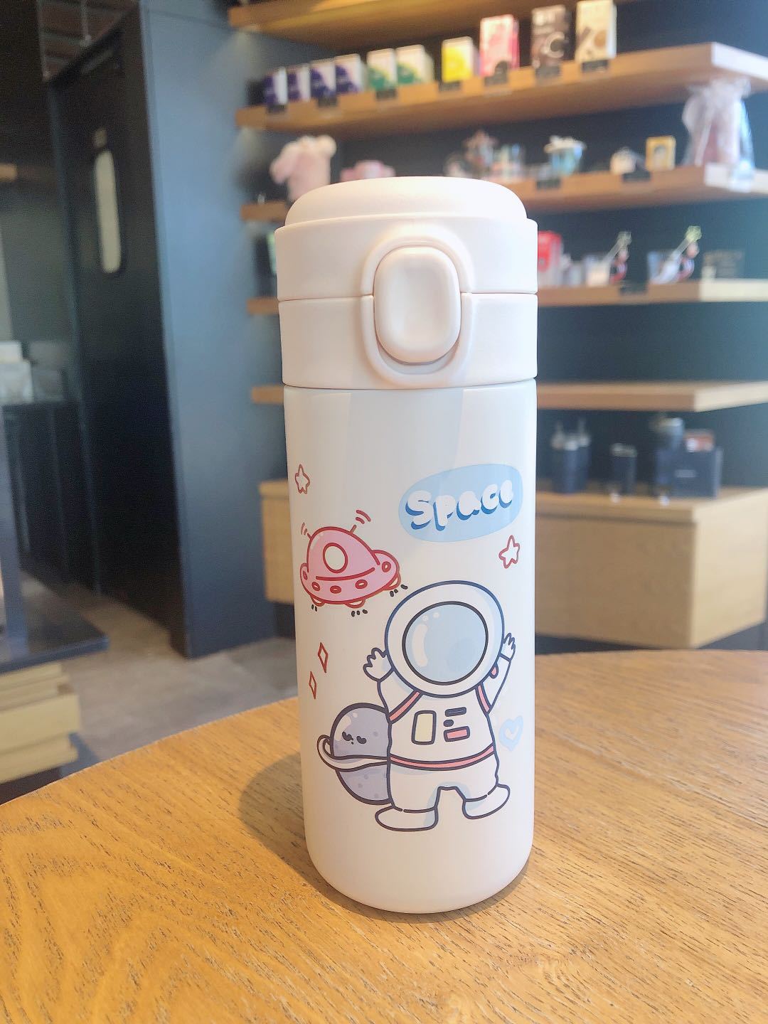 700f78553544fd29661d18e4fbf980