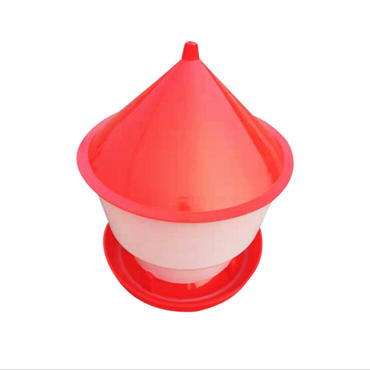 El barril de alimentación automático para las aves de corral con el plástico de la tapa espesa el canal de alimentación para el pollo, el pato y el ganso