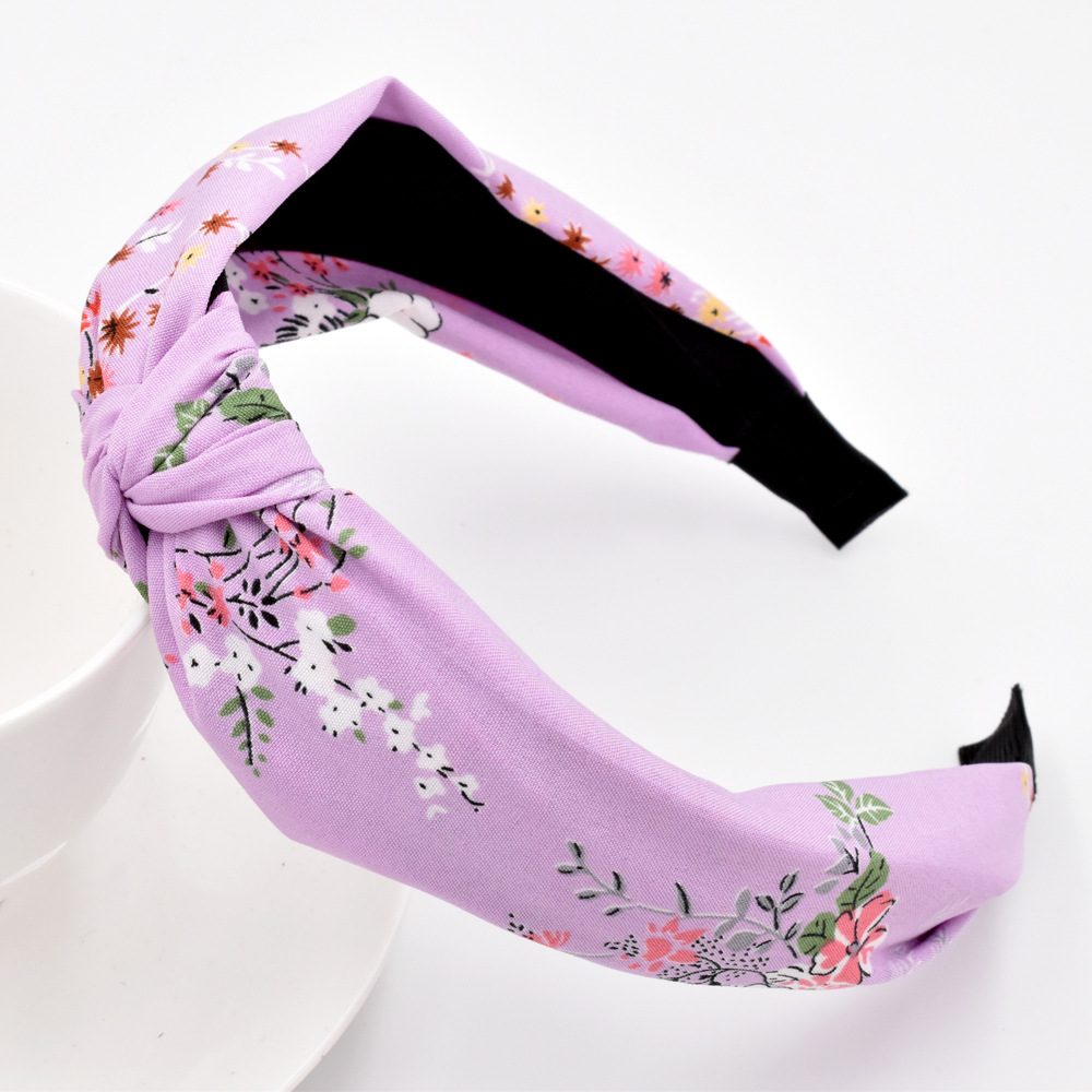 Autumn And Winter Small Plum Blossom Headband Cloth Knotted Flower Headband display picture 3