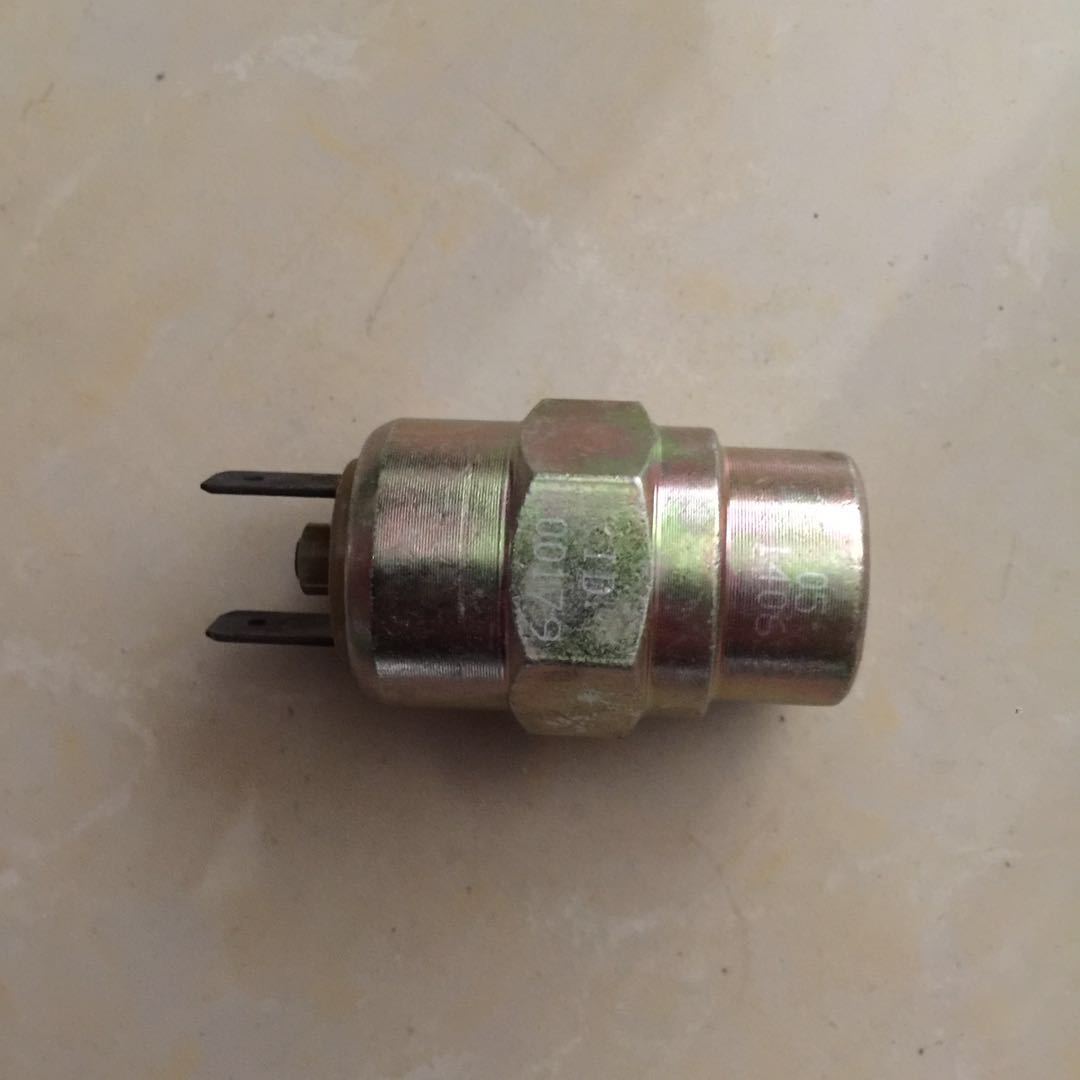 WG9100710004气压信号灯开关4