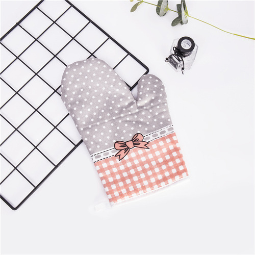 Kitchen baking oven microwave silicone heat-insulating gloves exquisite high-temperature grid gloves wholesale