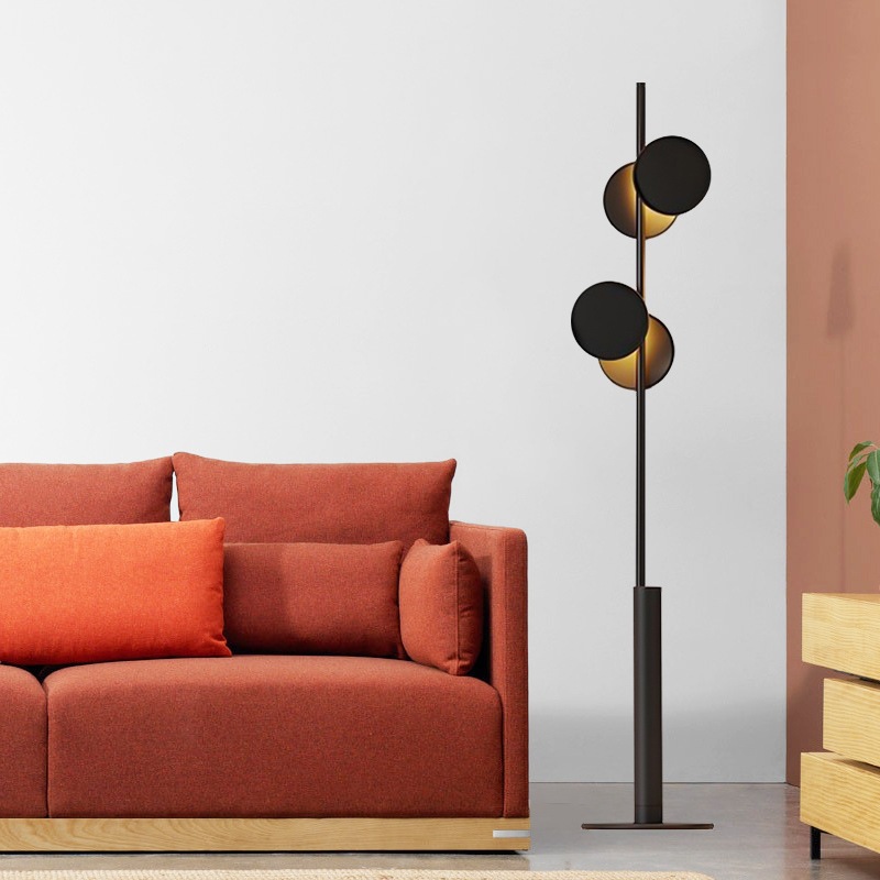 Modern Minimalist Living Room Sofa Floor Lamp Nordic Bedroom Retro Designer French Vertical Art Atmosphere Lamp