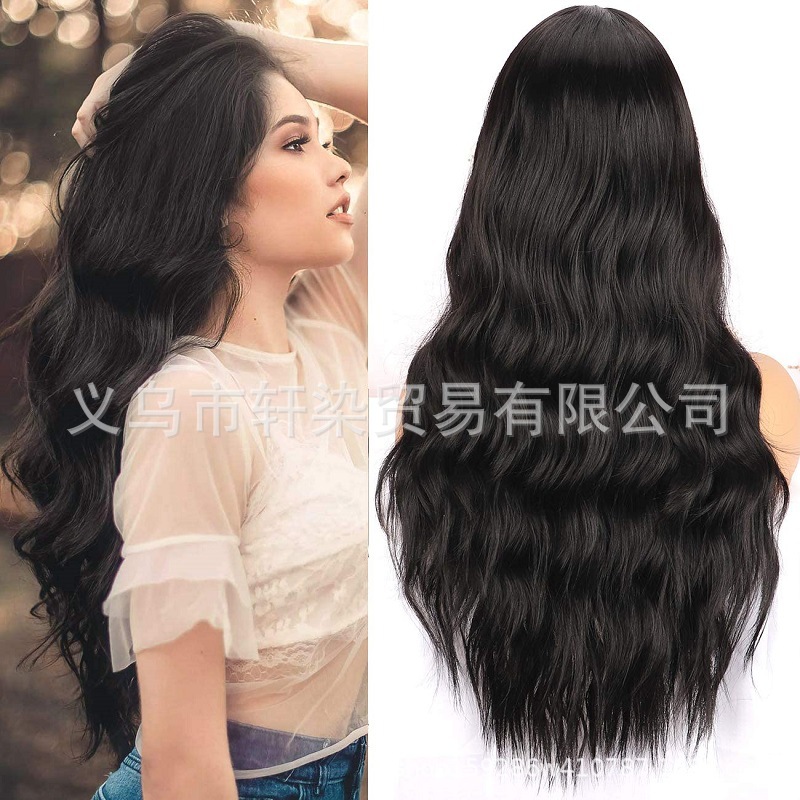 curly wavy wig with hair parting