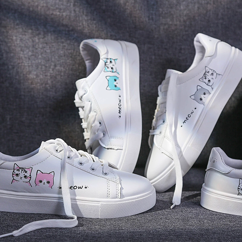 Весенне-летняя дышащая женская обувь Модные белые туфли Студентки Уличные фотографии Кожаные белые туфли Корейская повседневная обувь Кроссовки