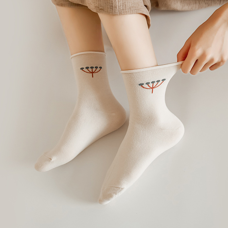 20 otoño nuevos calcetines de confinamiento de las mujeres japonesas de doble aguja de encaje mujeres embarazadas postparto suelto curling media pantorrilla calcetines de algodón de dibujos animados