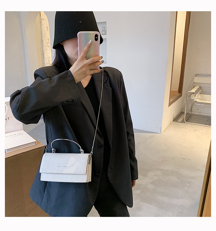 New Trendy Fashion Messenger Bag display picture 9