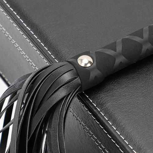 Erotic sm flogging whip training leather whip dog slave spanking couple exciting erotic toys alternative adult toys 