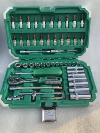 机修组合工具;套筒扳手;棘轮扳手