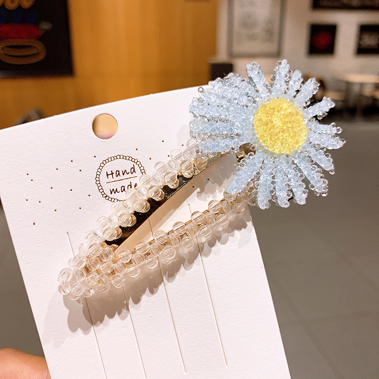 Korean Fashion Spring And Summer Small Daisy Hairpin Crystal Bb Clip Flower Rhinestone Edge Clip Mori Headdress display picture 6