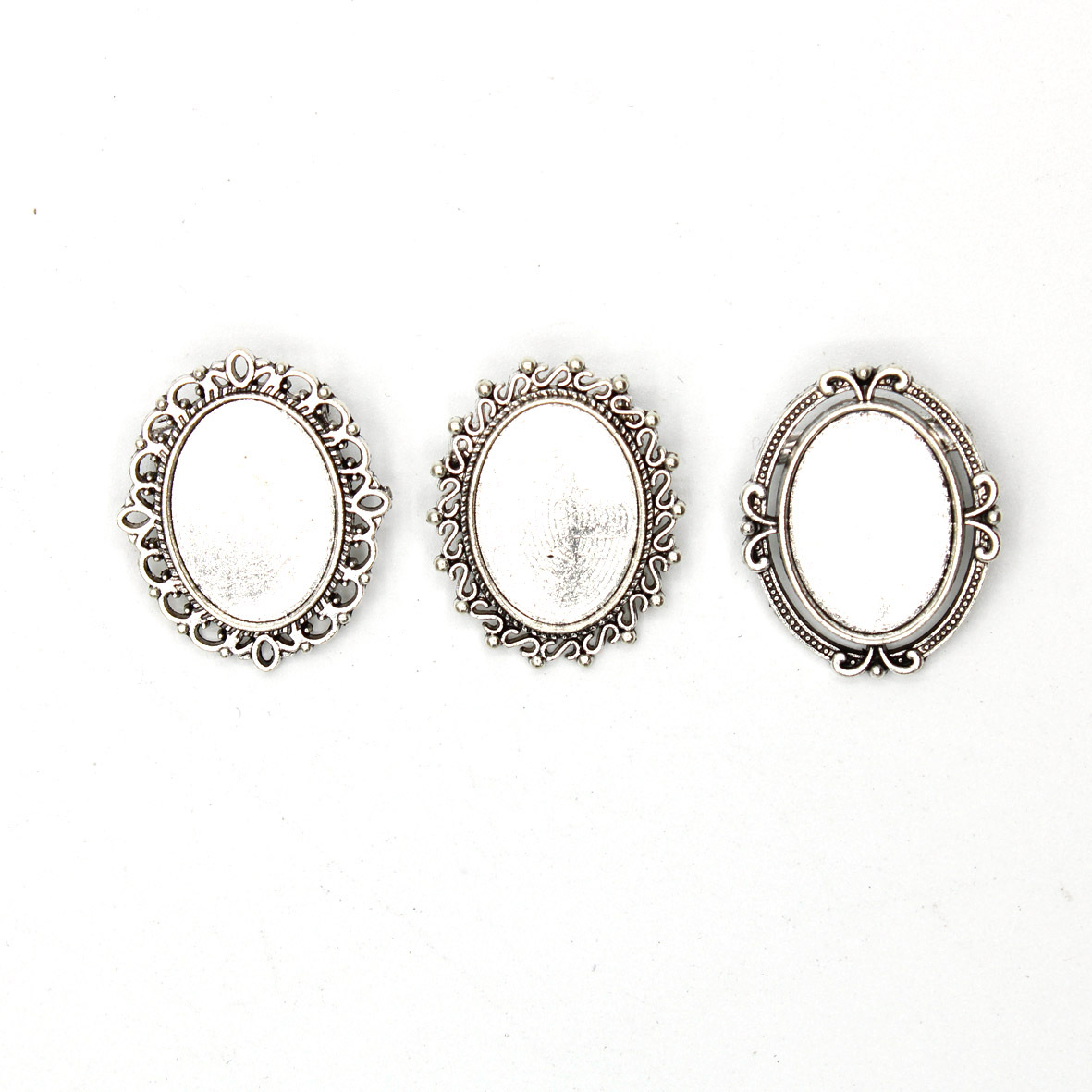 wholesale Ellipse Brooch Base bracket 13x18 Time gemstone alloy Frame Plans to customize Bronze/Antique Silver