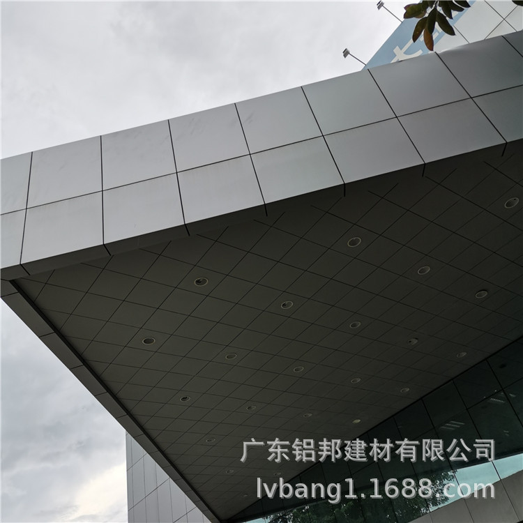 ���Y�T��O