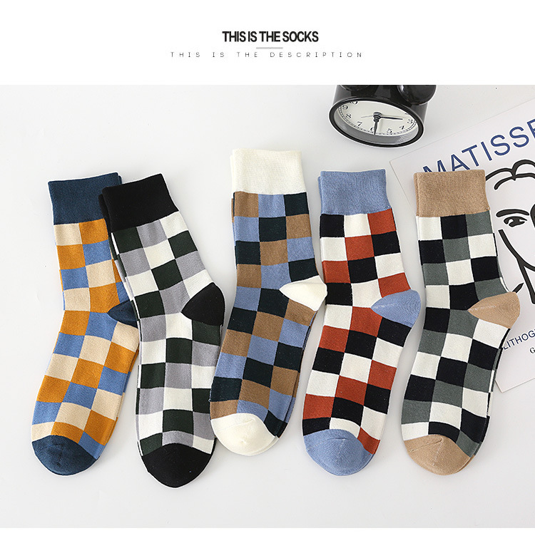 Karierte Socken Herren Röhrensocken Farbe Herbst Und Winter Koreanische Strümpfe Großhandel display picture 2